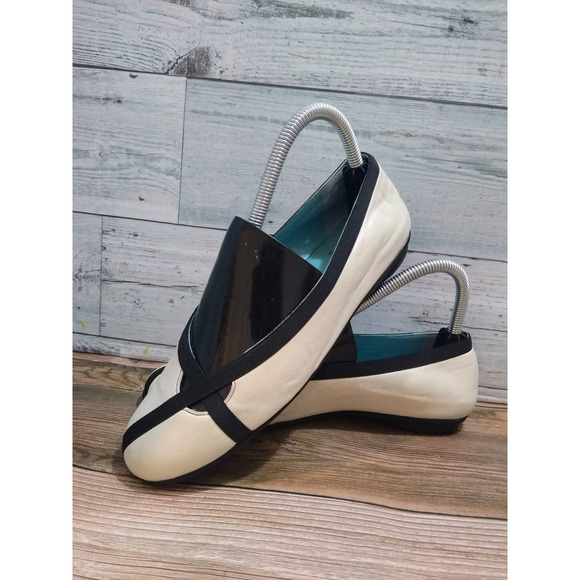 TThierry Rabotin Amalfi Ballet Flat Off White Size 36 EUR...